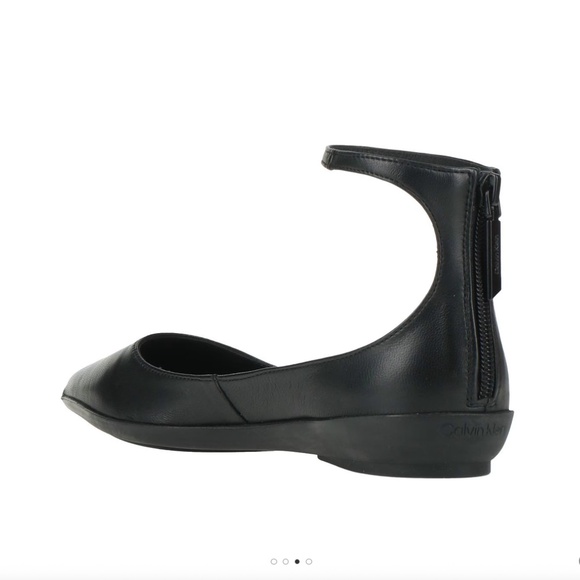 Calvin Klein Pointy Flats NWT NIB - Picture 2 of 4